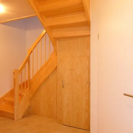 Zum-luetten-leuchtturm * Glowe