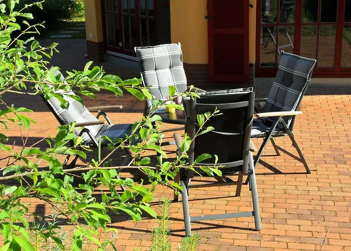 بيت للعطل Zum-luetten-leuchtturm غلوفي