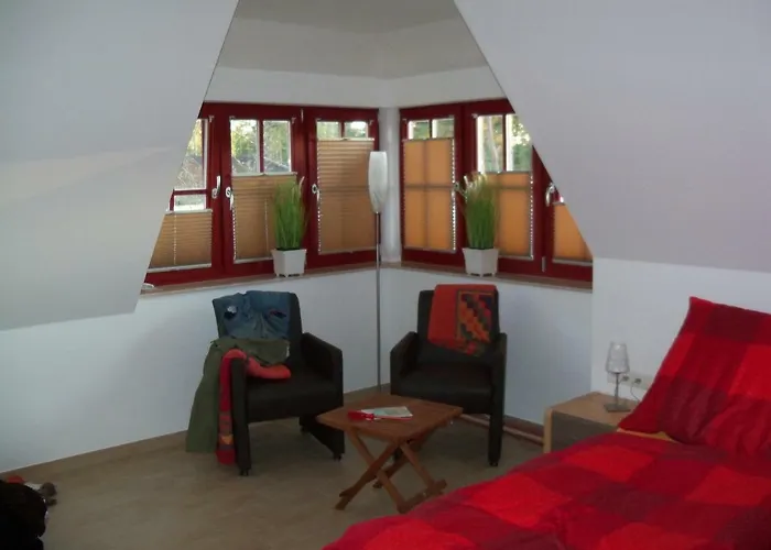 Zum-luetten-leuchtturm بيت للعطل